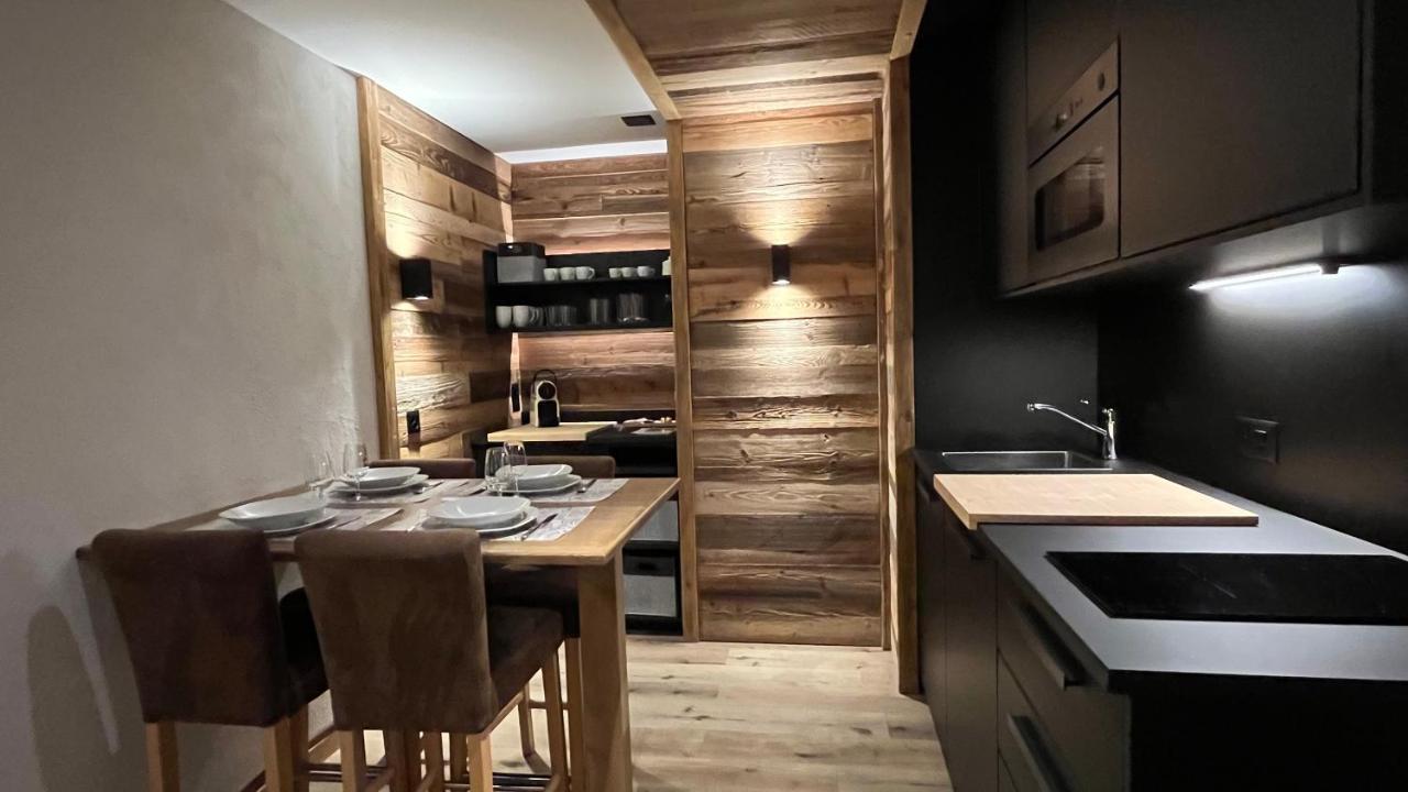 Les Cerfs - Appartement & Studio - Anzère Екстериор снимка