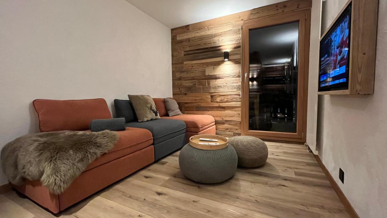Les Cerfs - Appartement & Studio - Anzère Екстериор снимка